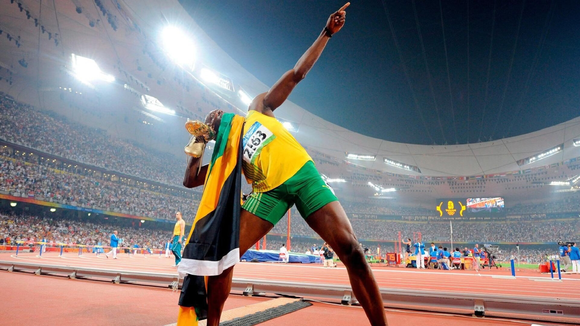 美国对阵皇马，当姆巴佩在防守端锁死对手，足球正在经历一场静默革命