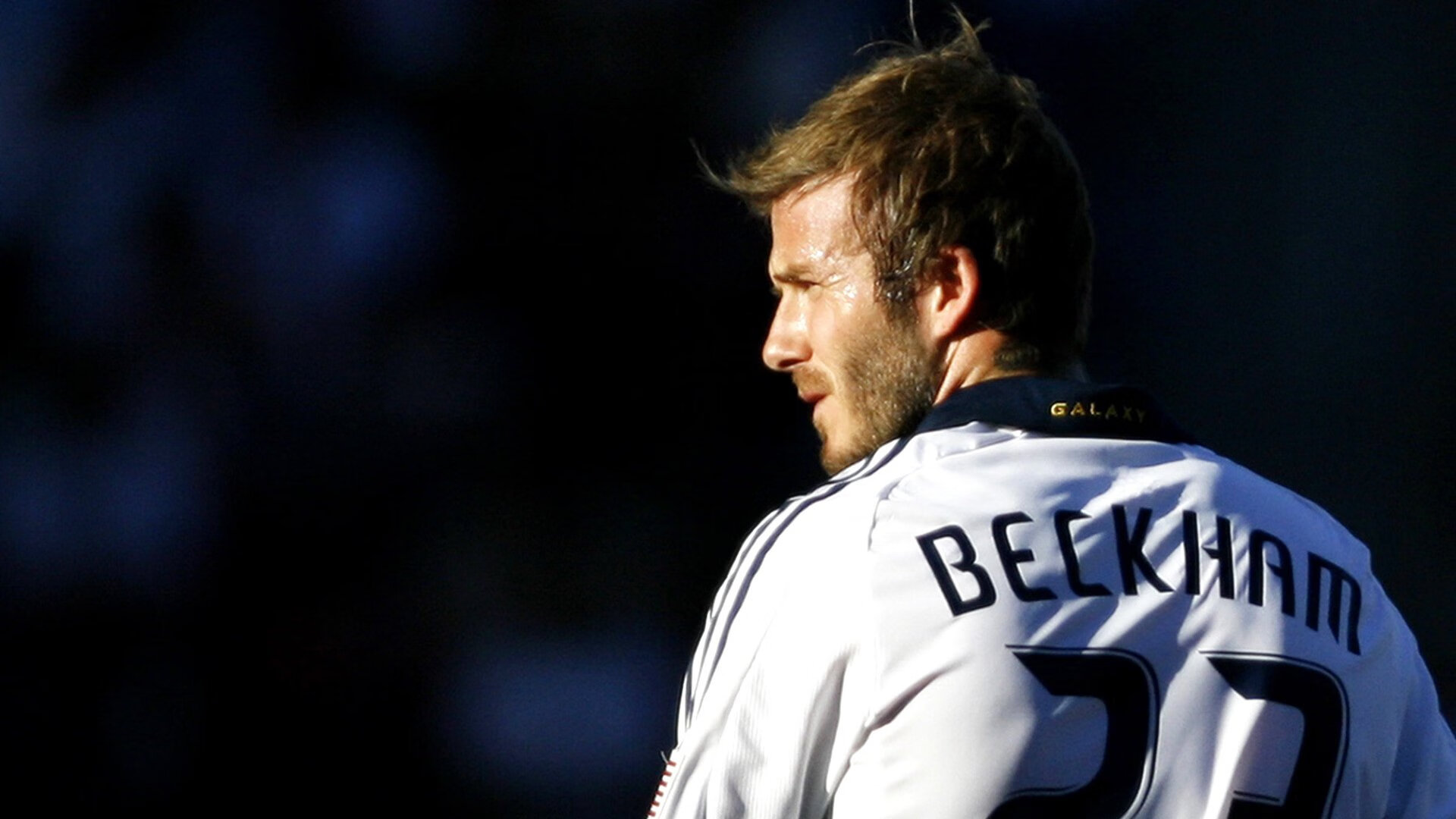 奥亚尔萨瓦尔撕裂蓝军防线，比利亚雷亚尔的无名利刃如何让切尔西陷入困境